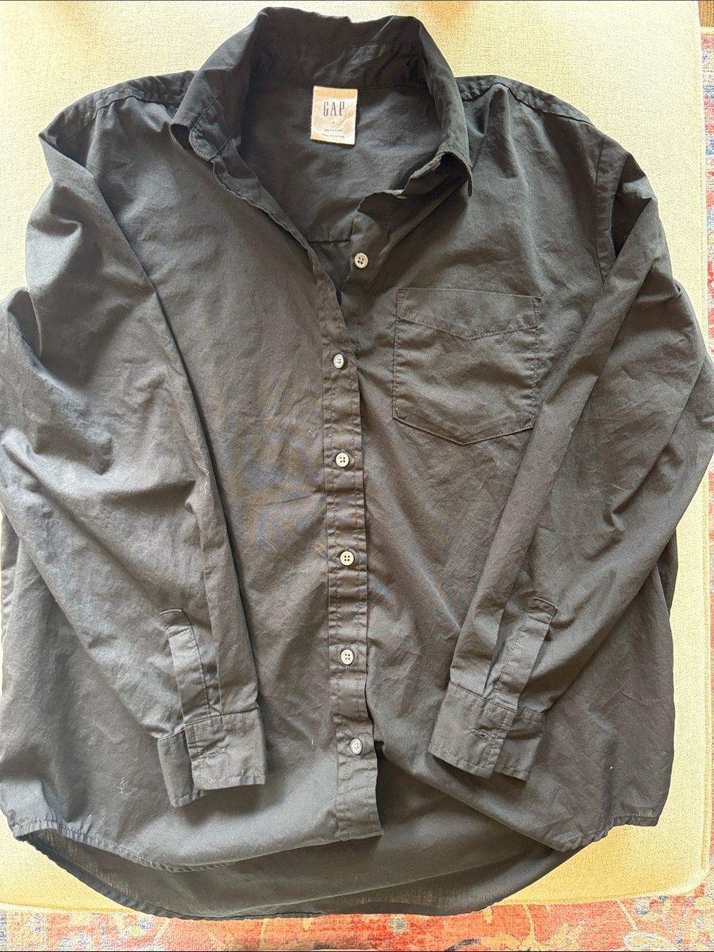 GAP Women's Dark Charcoal Gray Button-Down Shirt